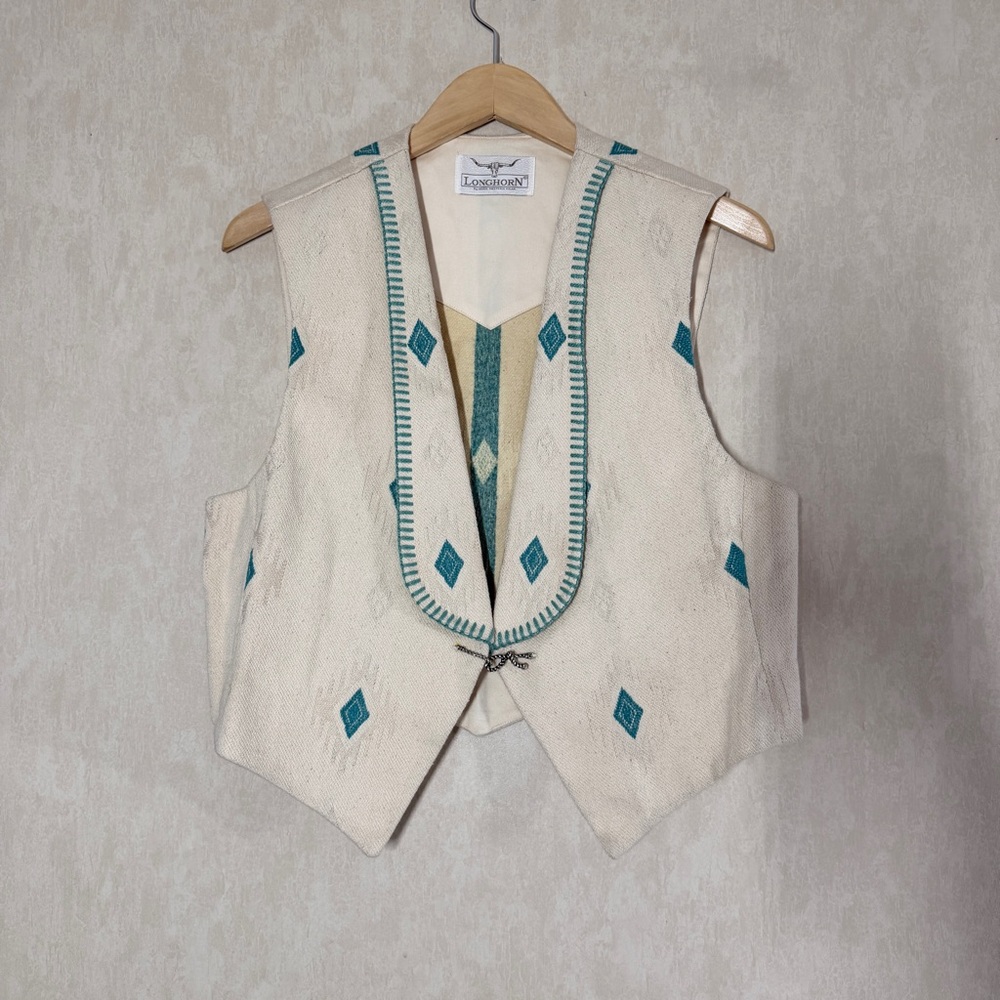 Longhorn Women’s Southwestern Embroidered Vest Rodeo Cowgirl